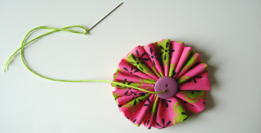 DIY Fabric Flower Craft with photo instructions